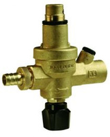 Afriso zawór do automatycznego napełniania instalacji FA, 0,5÷3,0 bar, GW G1/2", przyłącze do manometru 42405
