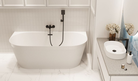 Invena bateria umywalkowa wysoka Neri, czarny BU-01-W04-L