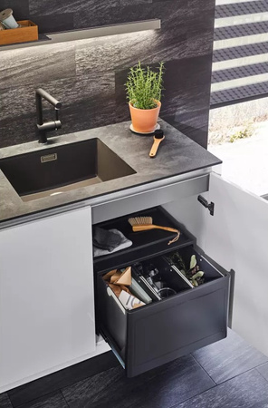 Blanco bateria kuchenna LINUS czarny mat 525806