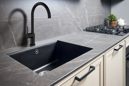 Invena bateria kuchenna Kalitea, czarny BZ-72-004-V