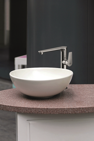 Invena bateria umywalkowa wysoka Dokos, chrom BU-19-WB1-V