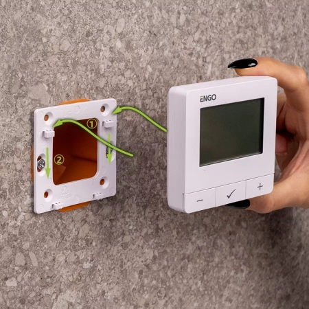 Engo regulator temperatury, 24V, internetowy, natynkowy ZigBee/868MHz, biały E25-24W
